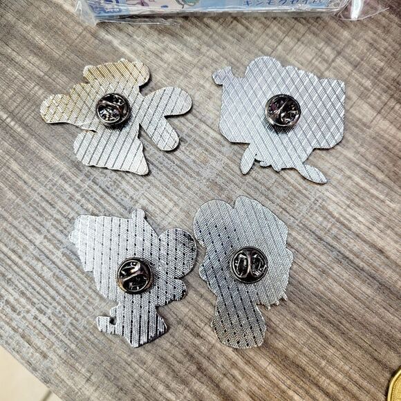 Brand New Set of 4 Sario Kuromi Hello Kitty Pins - Picture 4 of 5